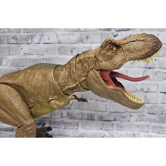 Jurassic World Camp Cretaceous Isla Nublar Epic Roarin' Tyrannosaurus Rex B777 - Picture 4 of 13